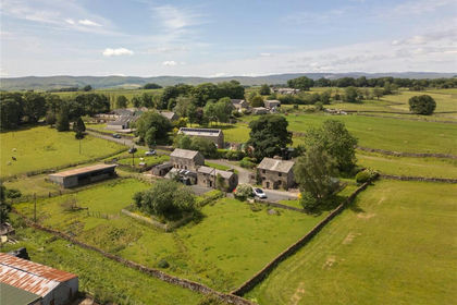 1.2 acres of Farmhouse for sale in Orton