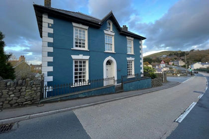 2 acres of Agricultural Land for sale in Dyffryn Arth