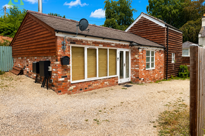 Barn Conversion for sale in Newtown and Llanllwchaiarn