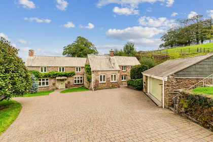 2.4 acres of House with Land for sale in Wembury