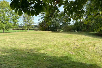 Small Plot of Land for sale in Henryd