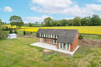 10.8 acres of Cottage for sale in Neatishead