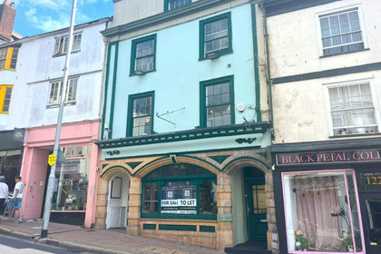 Pub for sale in Exeter