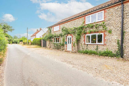 Barn Conversion for sale in Brinton
