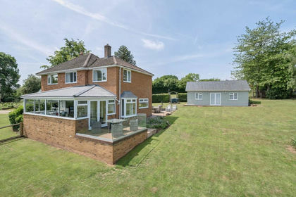 3 acres of Agricultural Land for sale in Little Dewchurch