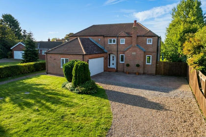 1 acre of House with Land for sale in Hatfield
