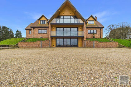 1 acre of House with Land for sale in Costessey