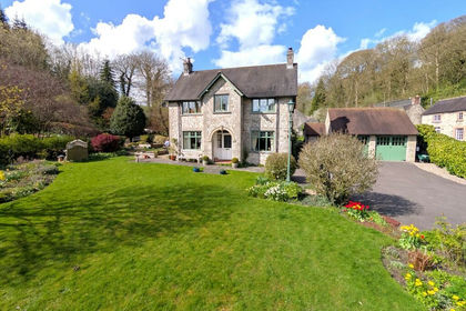 1 acre of House with Land for sale in Parwich