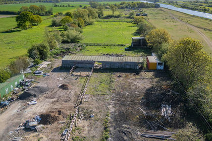 4.3 acres of Equestrian property for sale in Snaith and Cowick