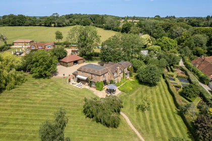 1.3 acres of Cottage for sale in Ibstone