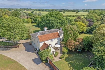 2.2 acres of House with Land for sale in East Hanningfield