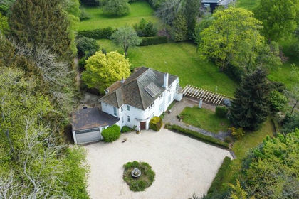 1.5 acres of House with Land for sale in South Hinksey