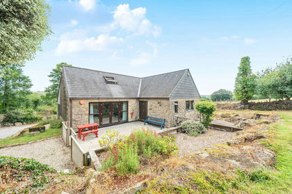 5 acres of House with Land for sale in St. Hilary
