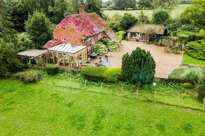 Cottage for sale in Tilehurst