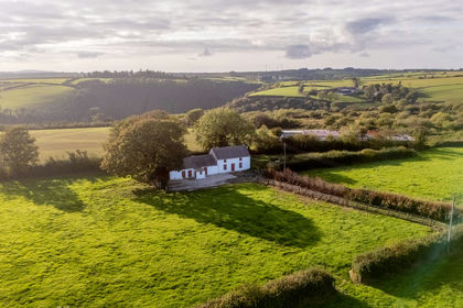 7.5 acres of Smallholding for sale in Carmarthen