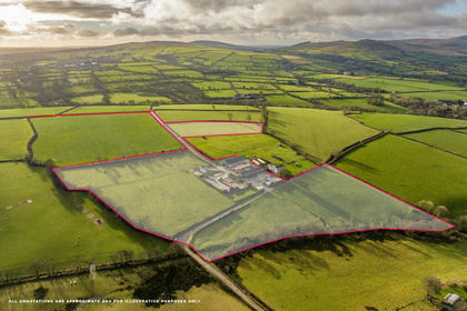 17.7 acres of Agricultural Land for sale in Boncath