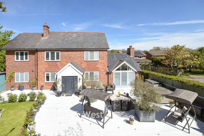 2.5 acres of House with Land for sale in Forest Row