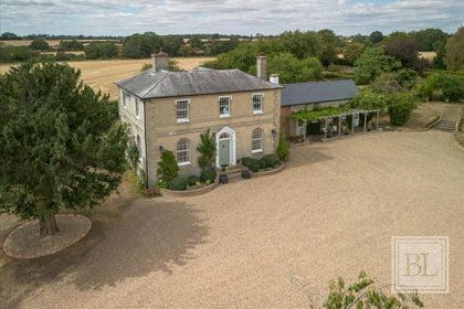 2.9 acres of House with Land for sale in Flowton