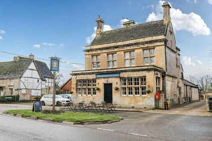 Pub for sale in Steeple Ashton