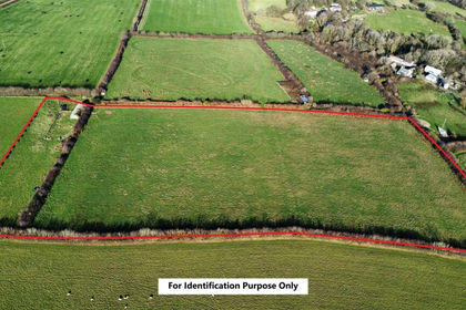 8.4 acres of Grazing Land for sale in Maenclochog