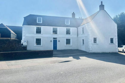 Historic House for sale in Hythe