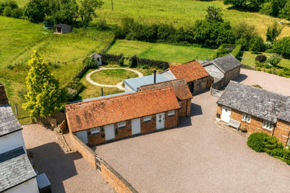 Barn Conversion for sale in Malpas
