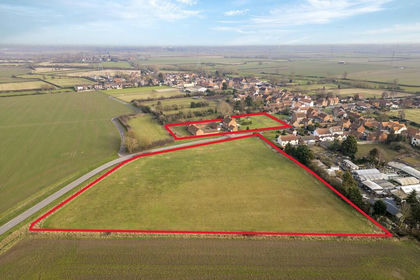 4.3 acres of Agricultural Land for sale in Laneham