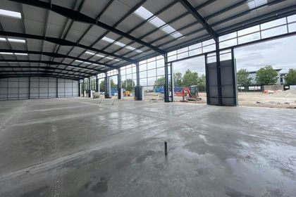 Warehouse for sale in Liverpool Garston