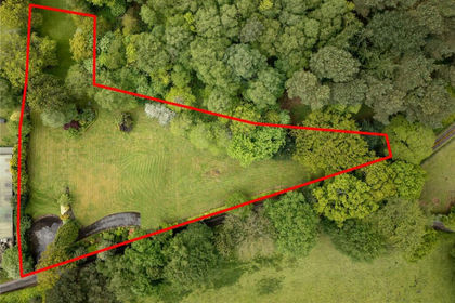 1 acre of House with Land for sale in Over Alderley