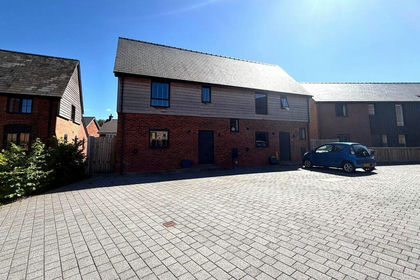 Barn Conversion for sale in Holmer & Shelwick