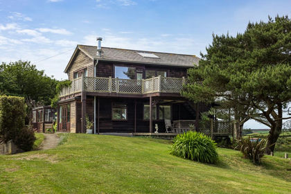 3 acres of House with Land for sale in Salcombe