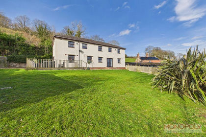 Land for sale in Llanfynydd