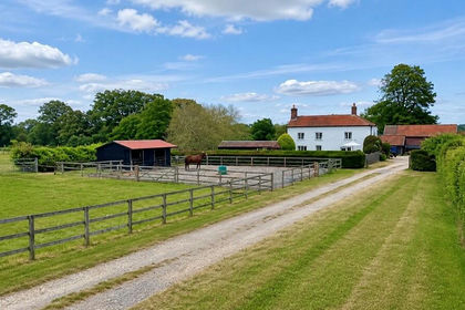 19.5 acres of Farmhouse for sale in Shipdham