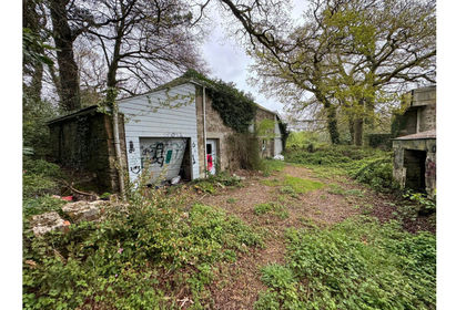 Derelict property for sale in Bodmin