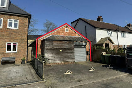 Workshop for sale in Dorking and Horley