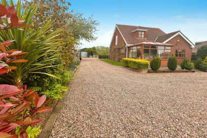 1 acre of Land for sale in Thorngumbald