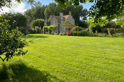 1.5 acres of House with Land for sale in Somerton