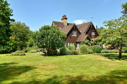 1.6 acres of House with Land for sale in Slaugham