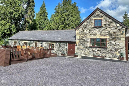 3.4 acres of House with Land for sale in Corwen