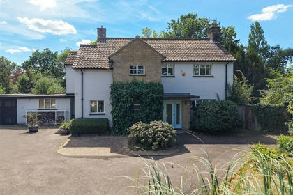 1 acre of House with Land for sale in Edenbridge