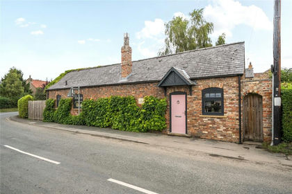 Land for sale in Bielby