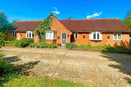 2.8 acres of House with Land for sale in Hartley