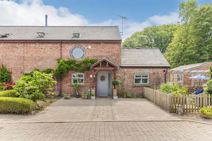 Barn Conversion for sale in Delamere and Oakmere