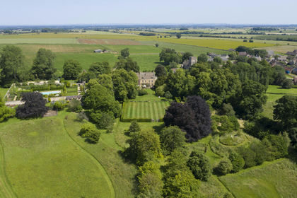 9.2 acres of Land for sale in Tormarton