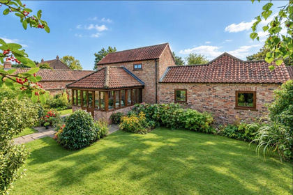 Barn Conversion for sale in Flawith