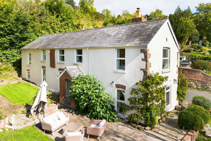 Land for sale in Weston Beggard