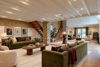 Barn Conversion for sale in Hethe