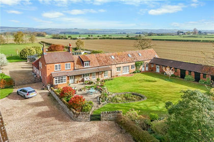 4 acres of Country Home for sale in Ebberston and Yedingham