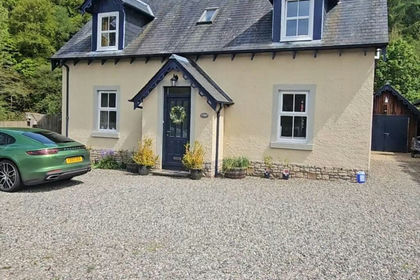 7.5 acres of House with Land for sale in Berwickshire, Roxburgh and Selkirk