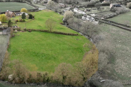4 acres of House with Land for sale in Wigland